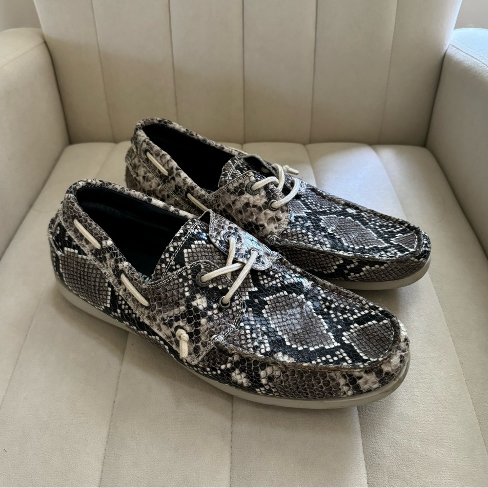 Steve Madden Snakeskin Gametyme Men’s Boat Shoes